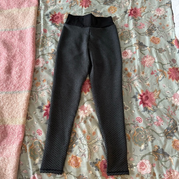 NWT BoomBooty leggings - Picture 2 of 8